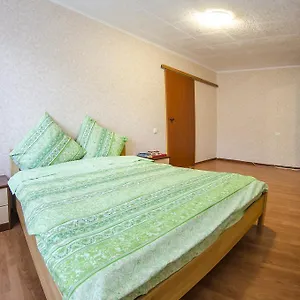 vip-apartment-on-14-vidradnyi-avenue.hotels-of-kiev.com/